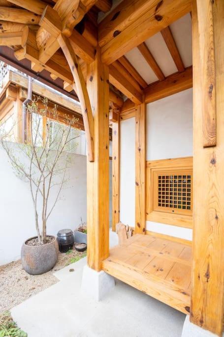 Iriru Luxury Hanok - Eunpyung Hanok Village Bahay bakasyunan