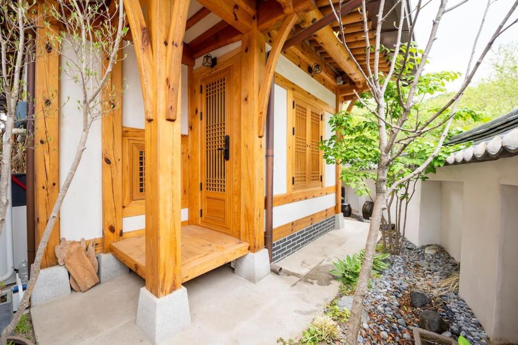 Iriru Luxury Hanok - Eunpyung Hanok Village Bahay bakasyunan Seoul