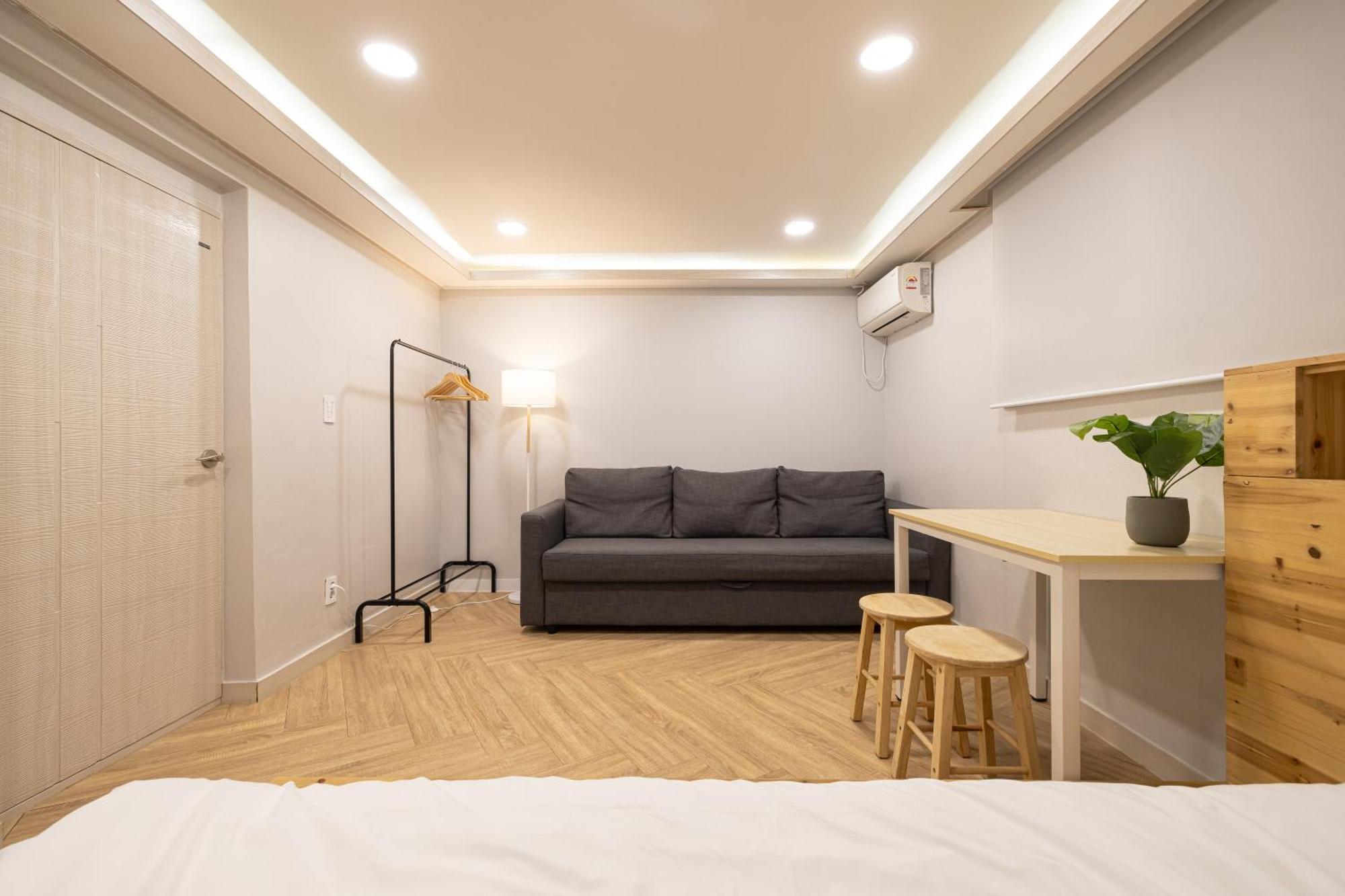 Guest house Woody Two Bedroom In Hongdae