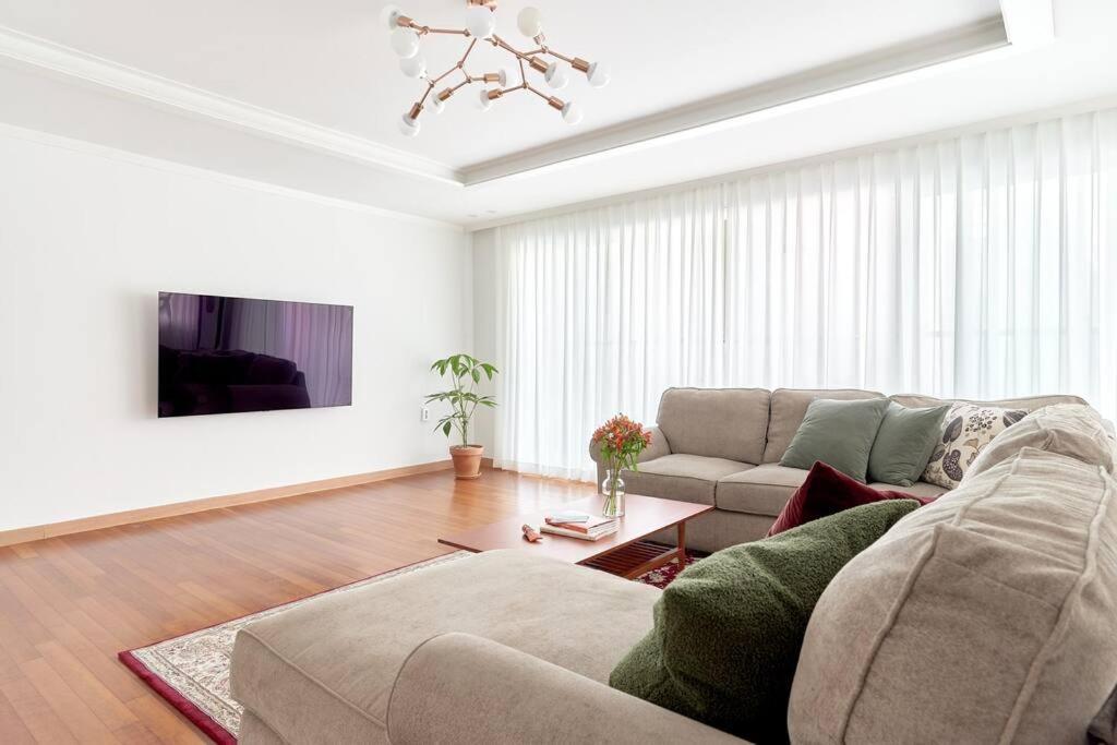 Preesh House Apartment Seoul