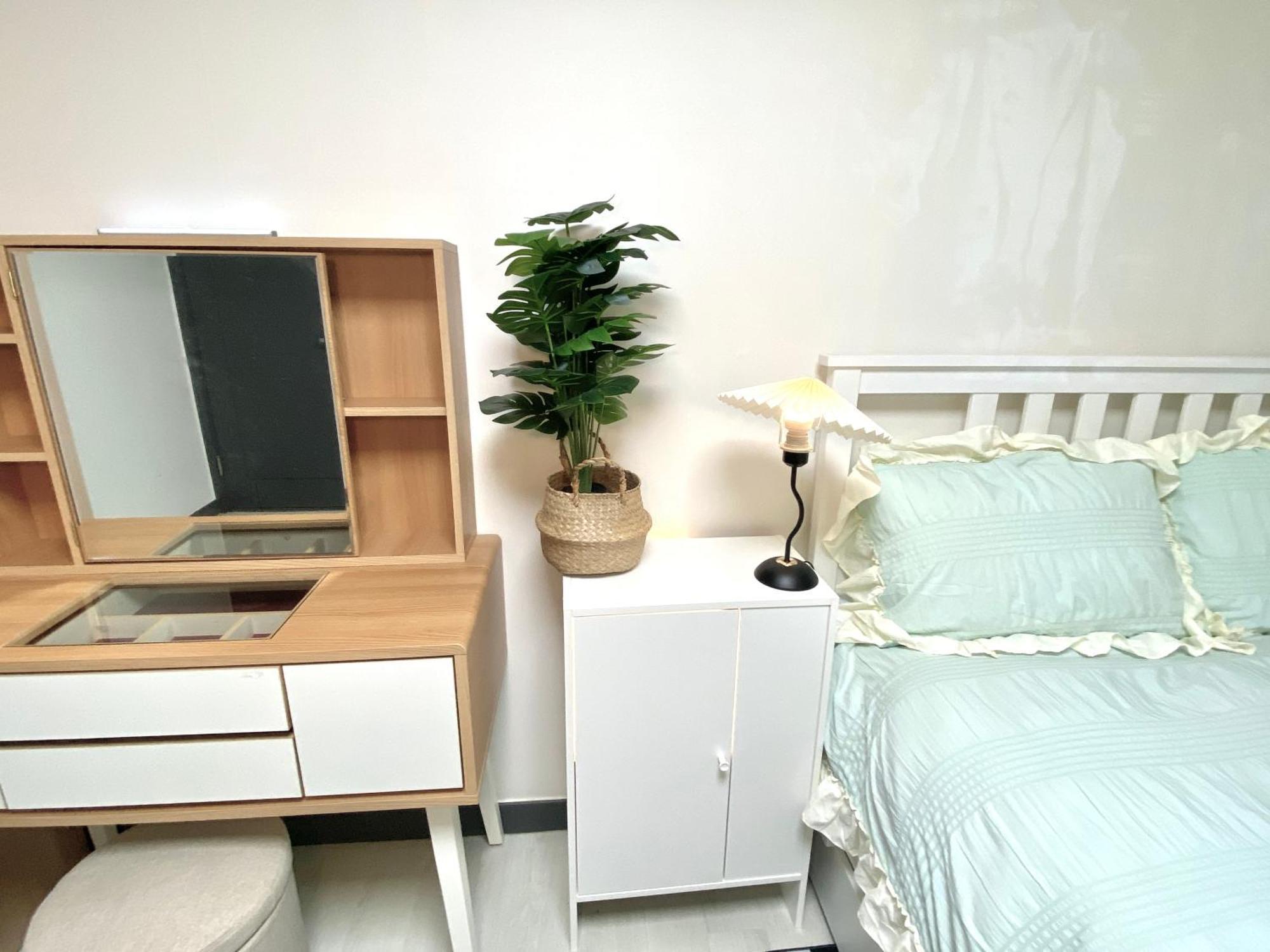 White Private Bathroom Red Panda Homestay
