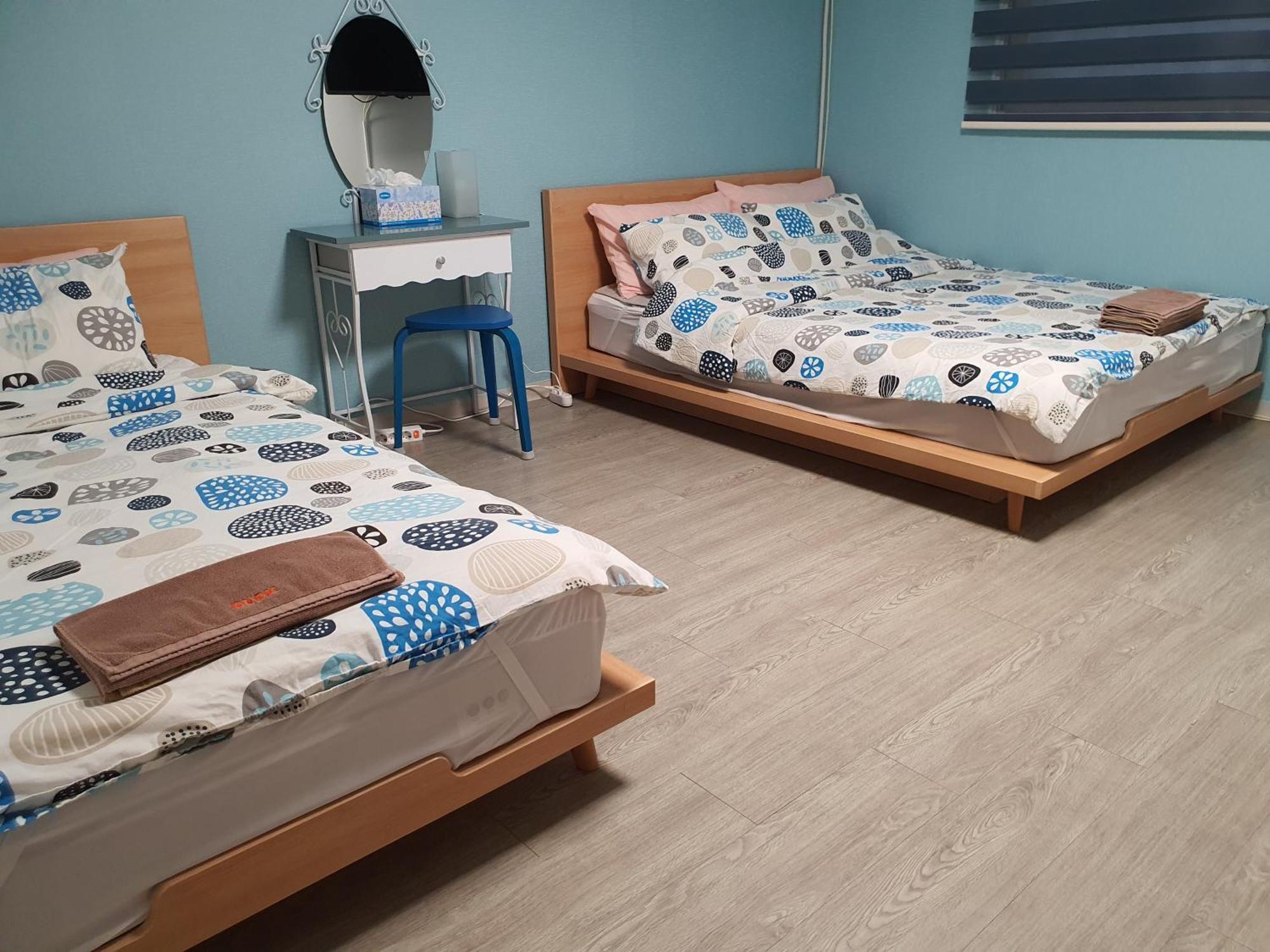 Bunk Backpackers Guest house Seoul
