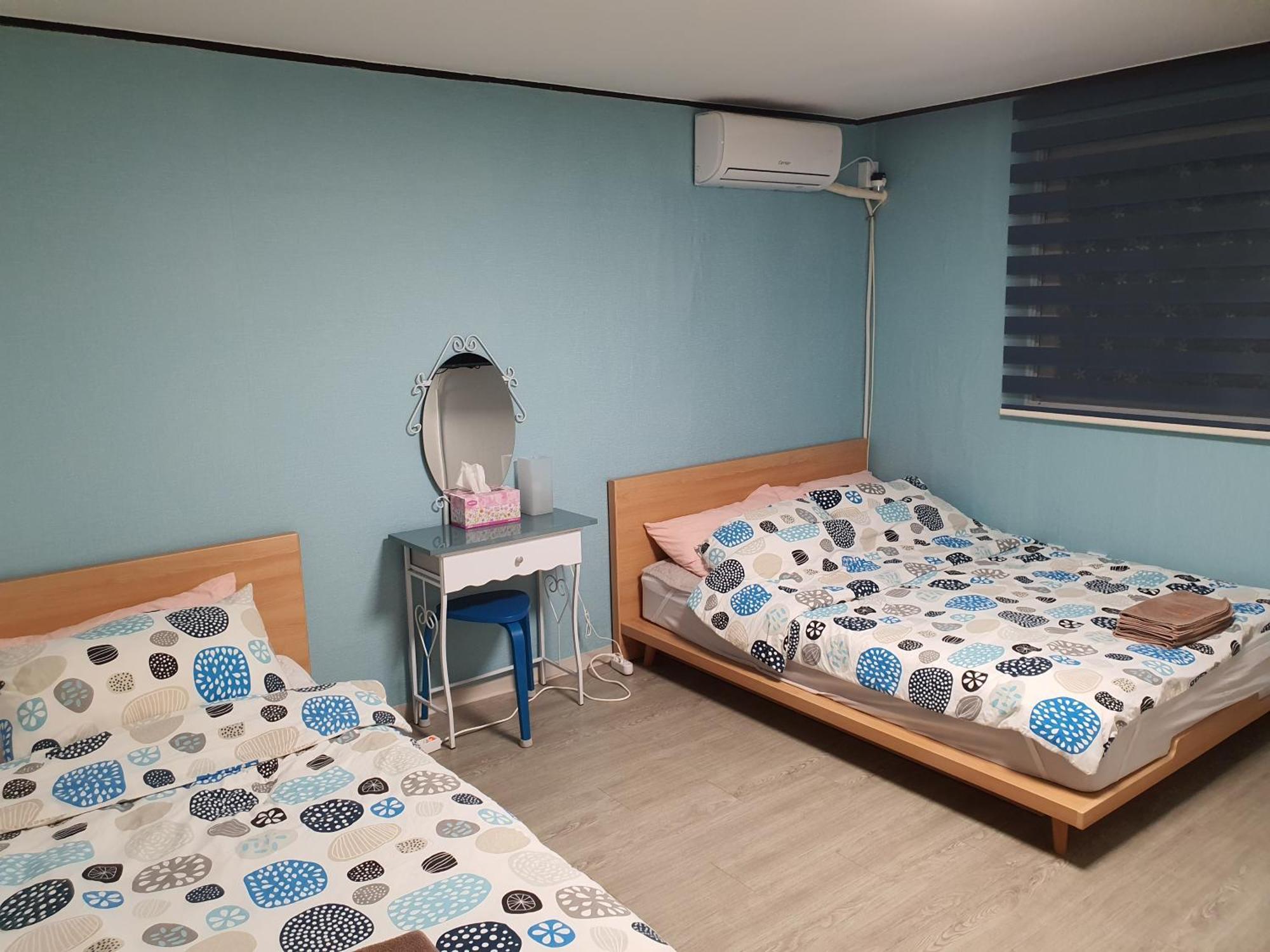 Bunk Backpackers Guest house Seoul