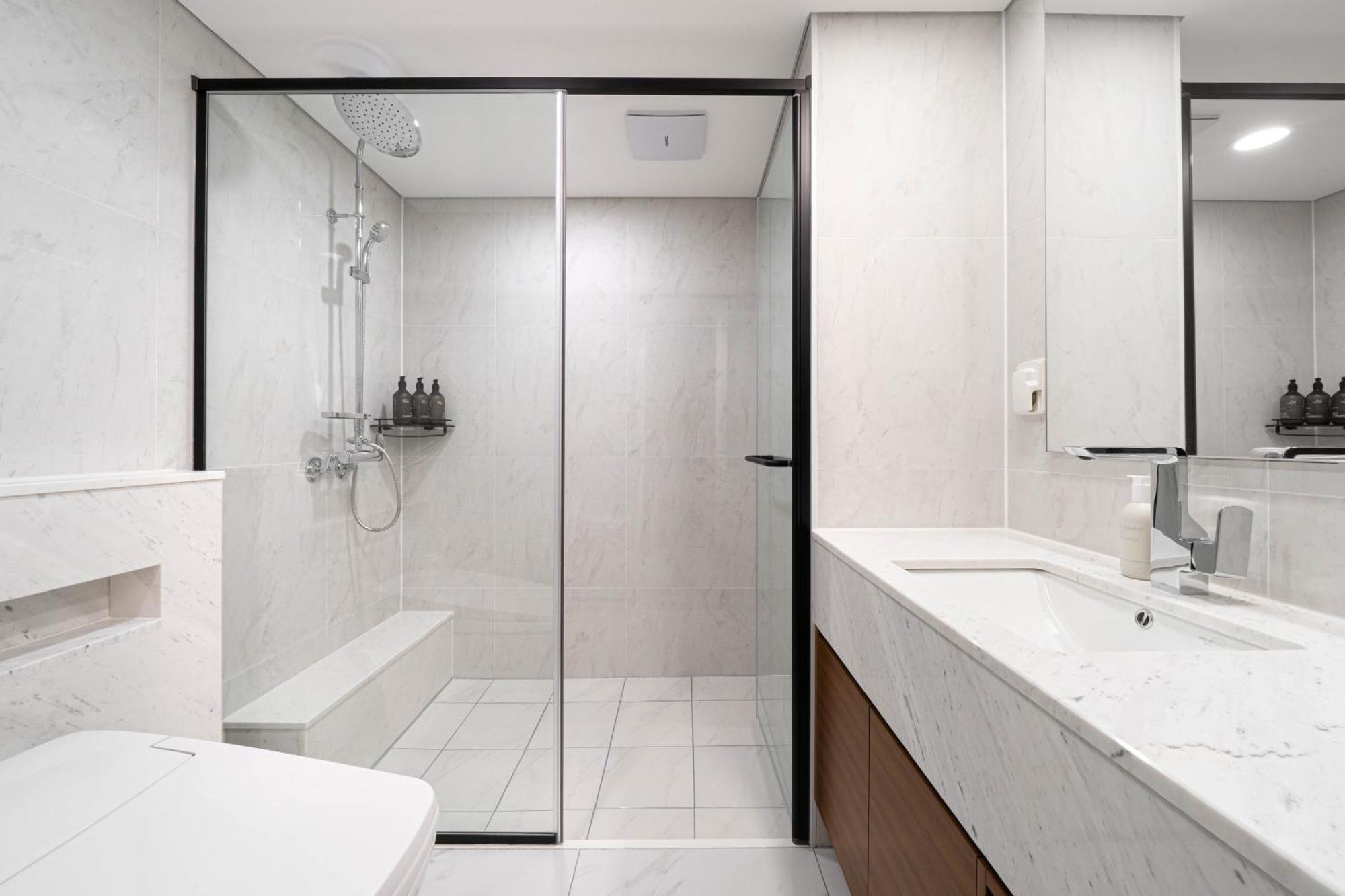 Le Collective Gangnam Sac Signity Apartment Seoul