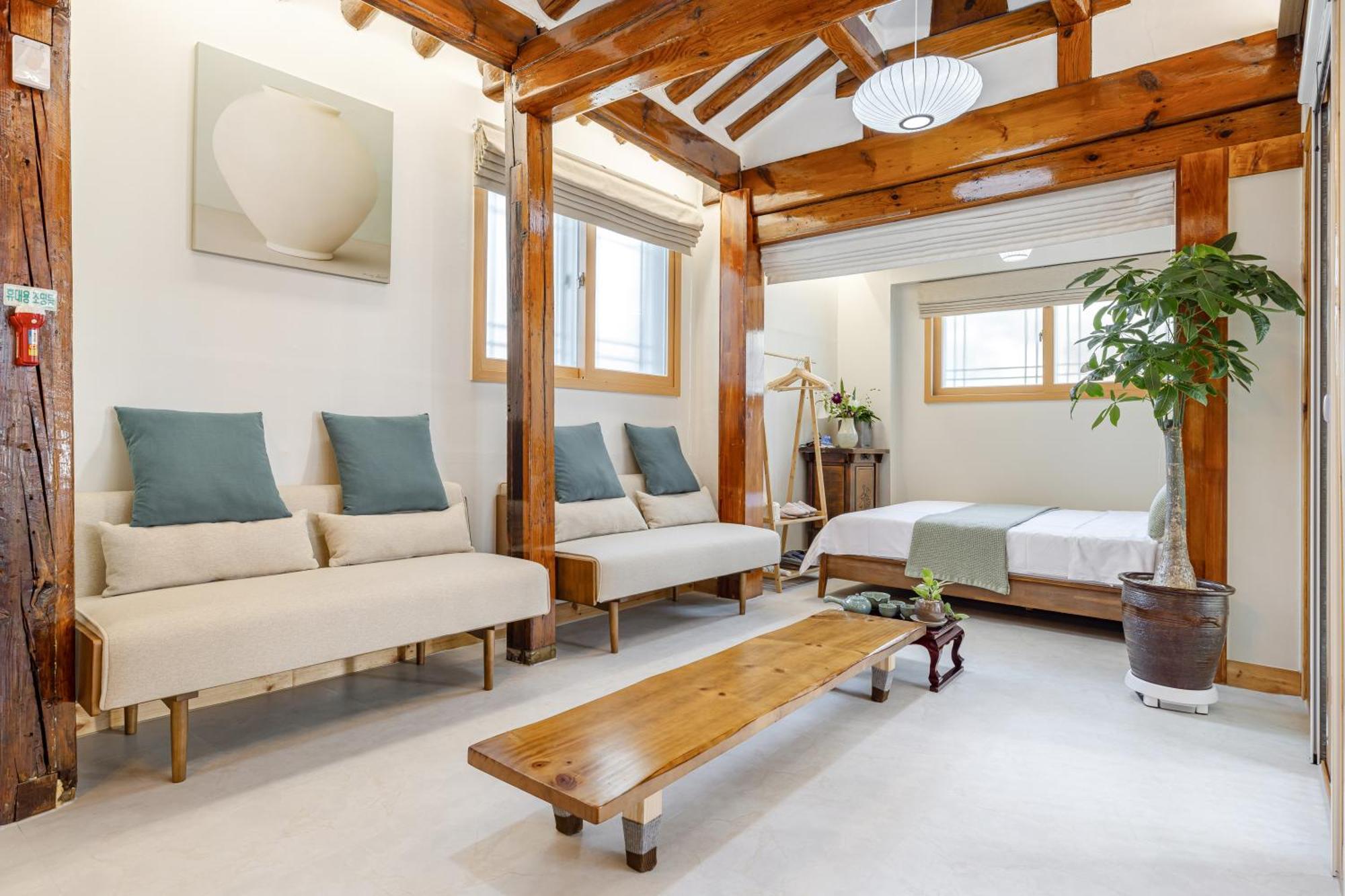 Apartment Memory Jongro Hanok *