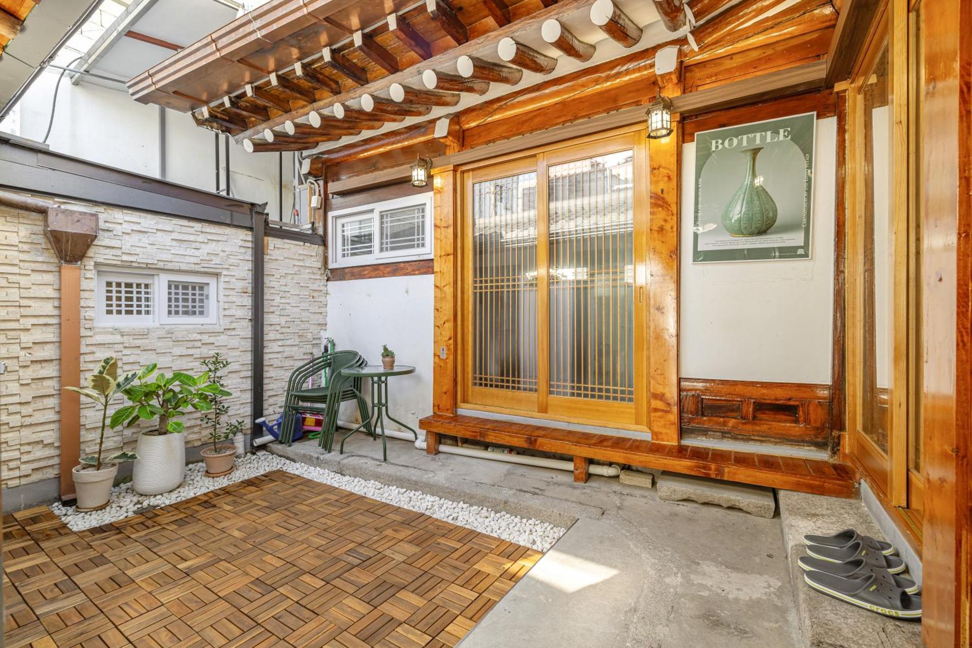 Apartment Memory Jongro Hanok