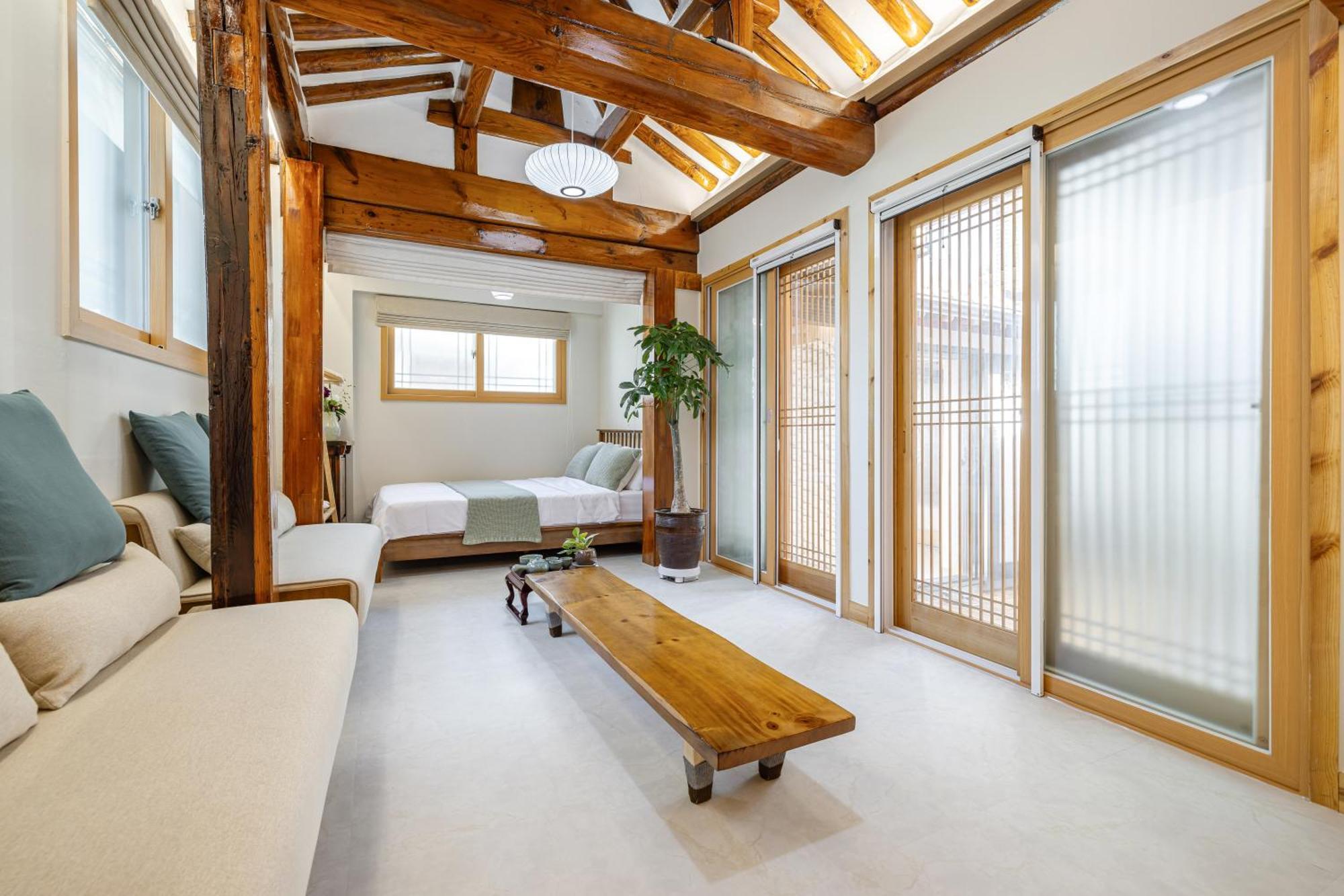 Memory Jongro Hanok Apartment Seoul
