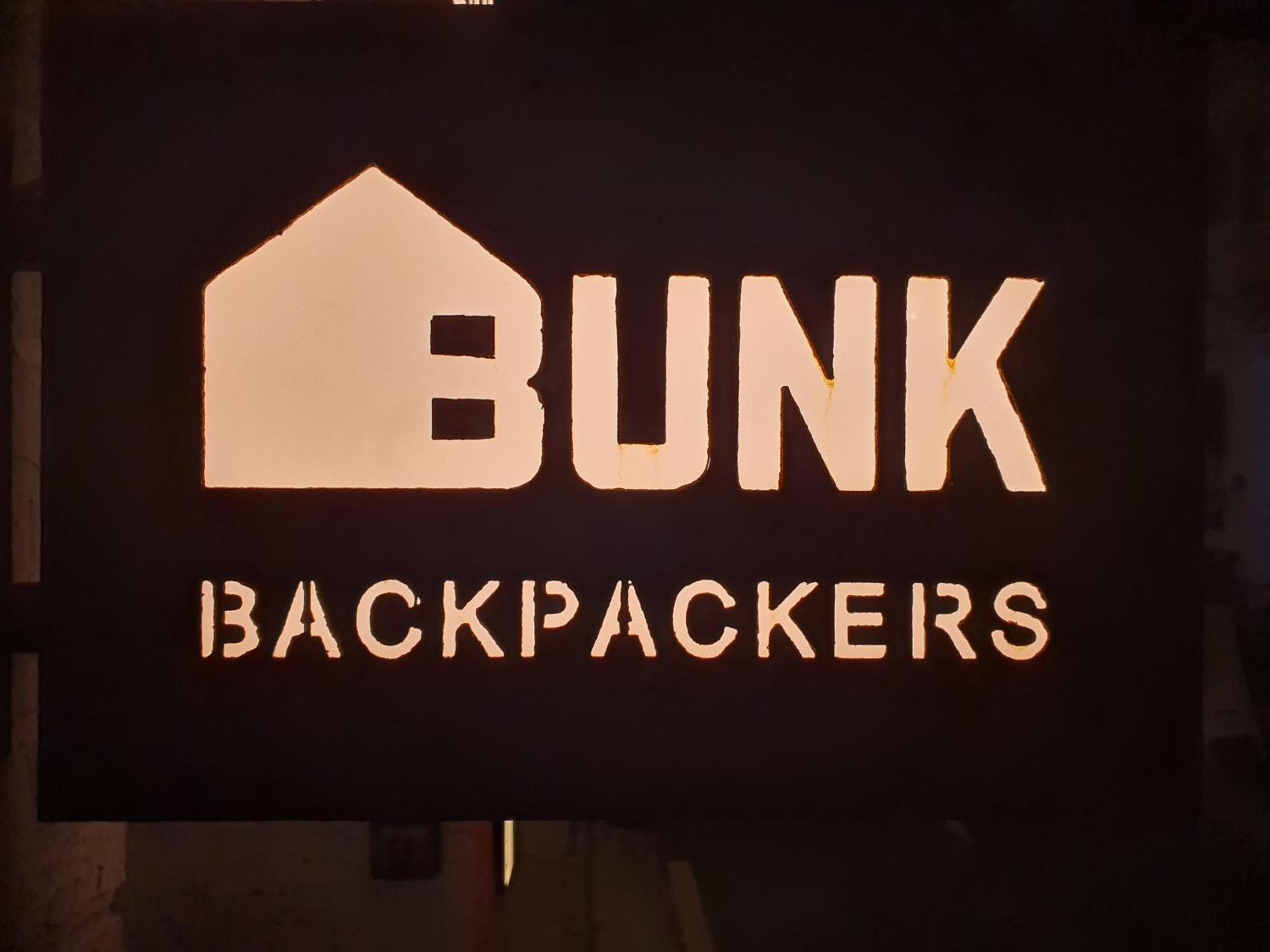 Bunk Backpackers