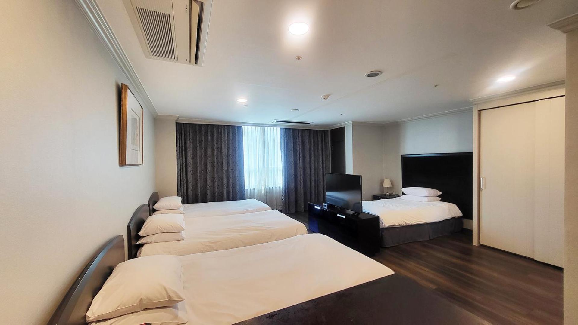 Ramada And Namdaemun