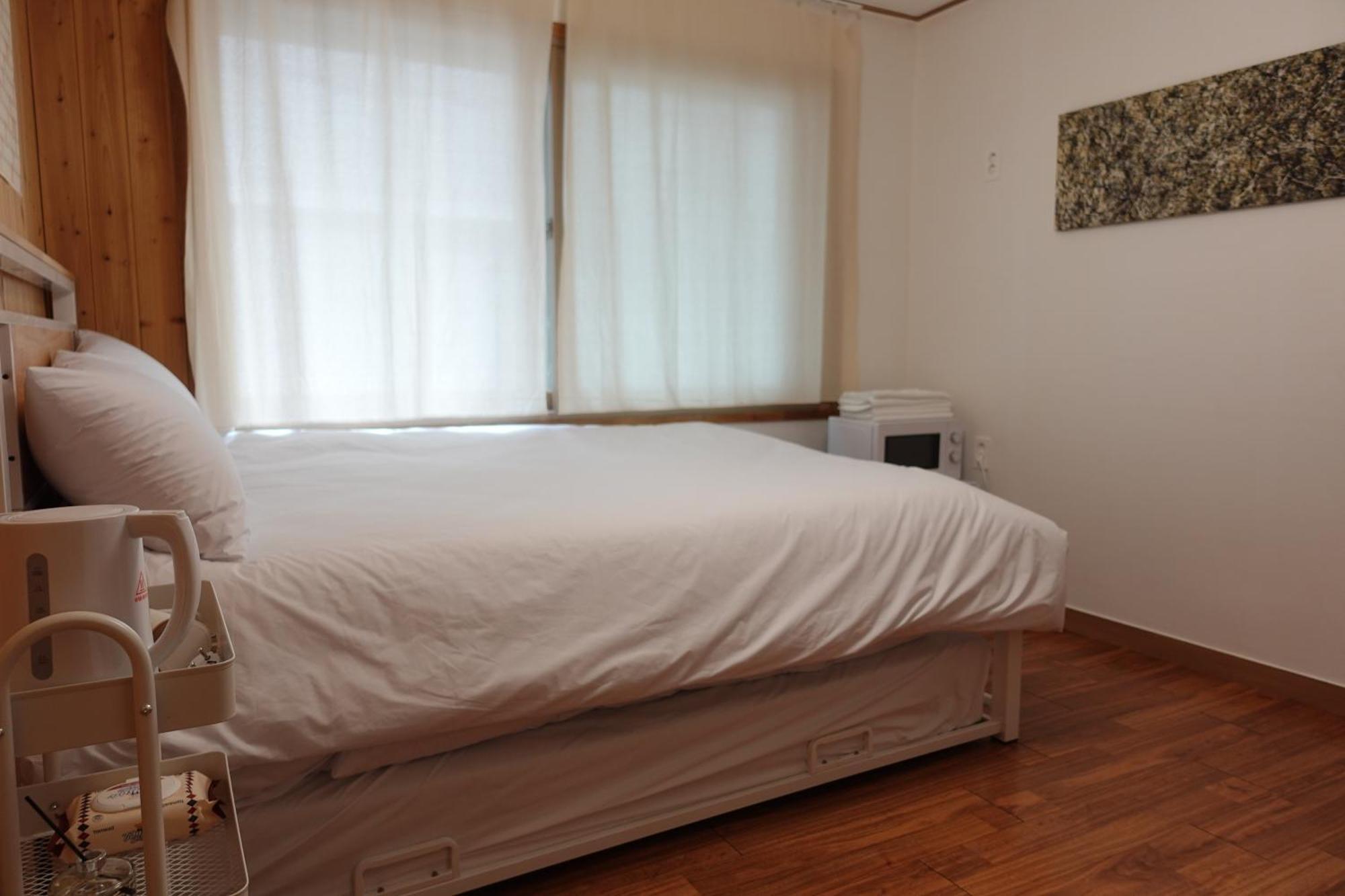 Jl In Chung-jeong Hostel