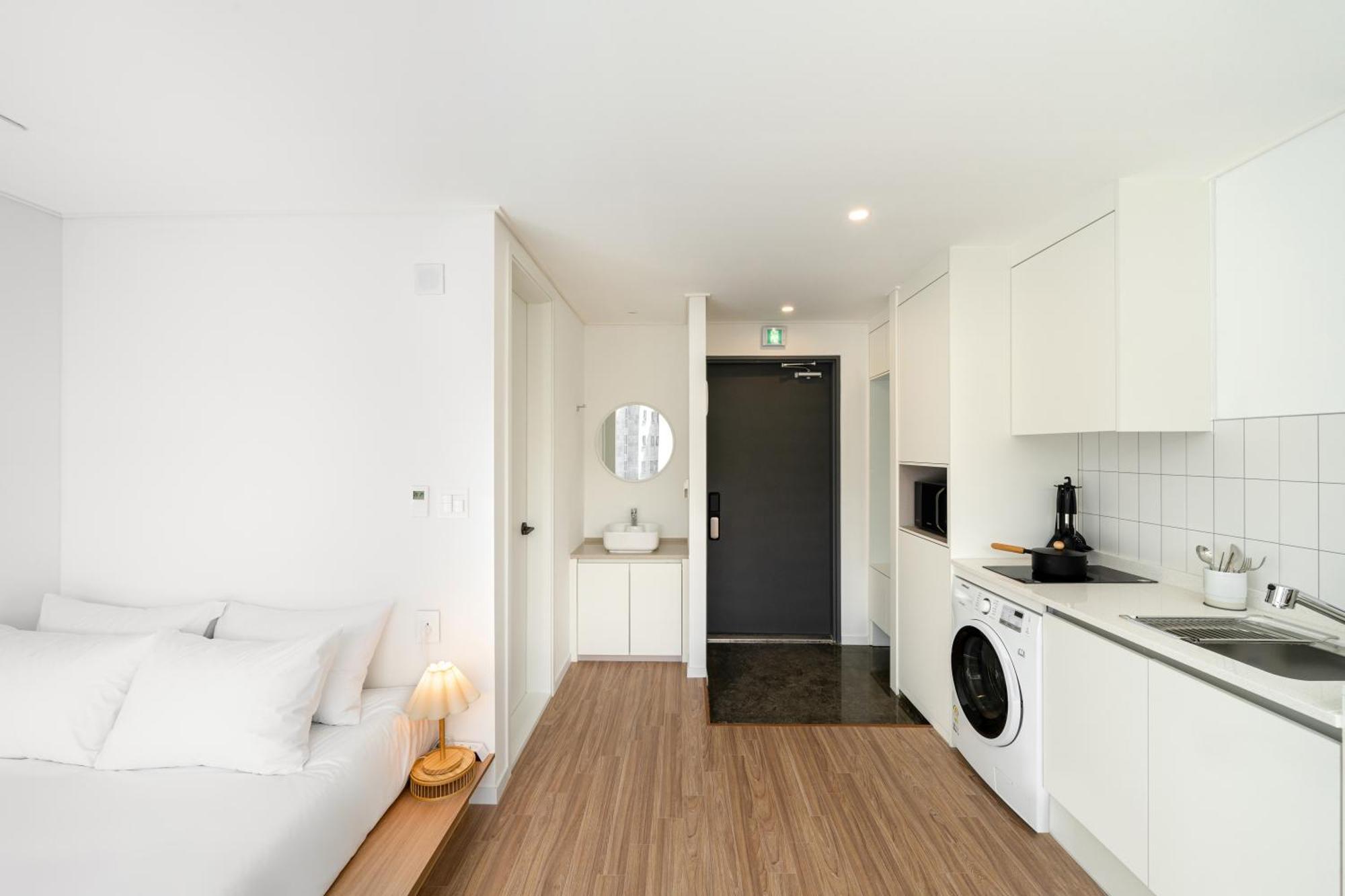 Urbanstay Boutique Ikseon Apartment Seoul