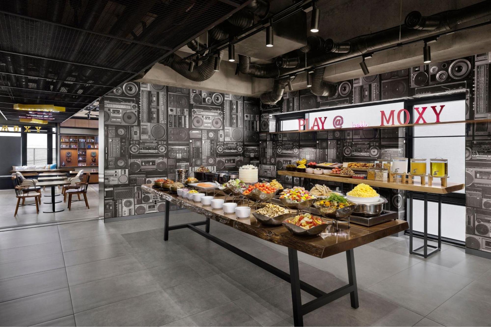Moxy Insadong By Marriott Seoul