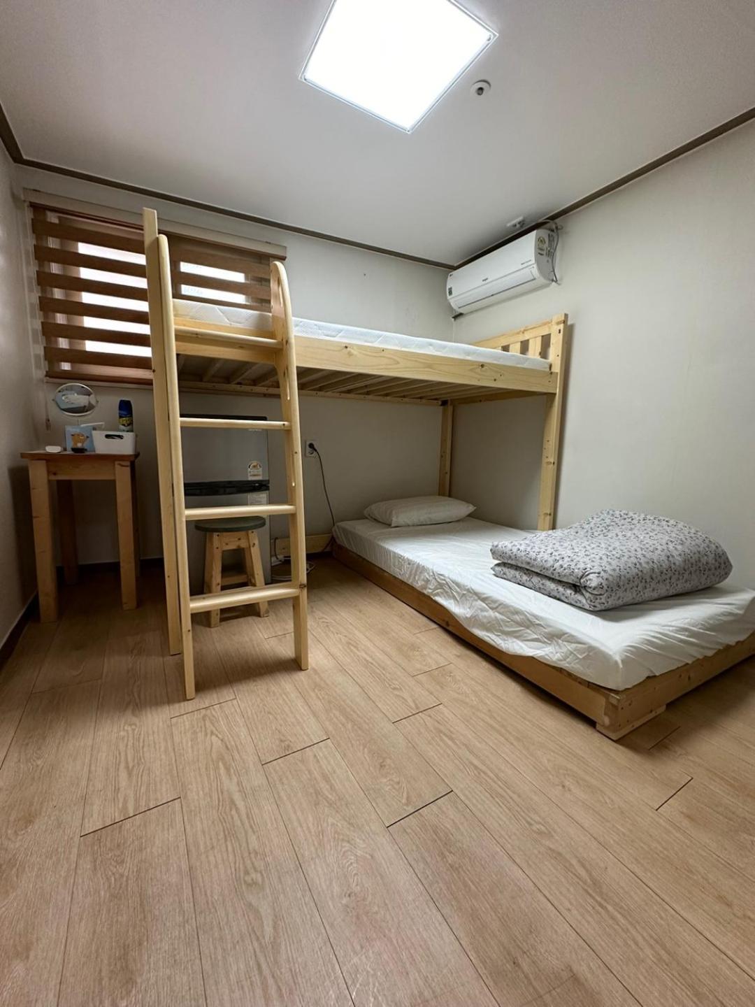 Station R Guest house Seoul