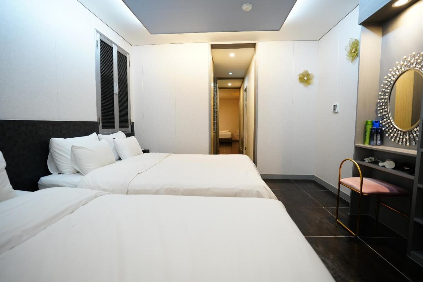 Hotel Shinchon Y