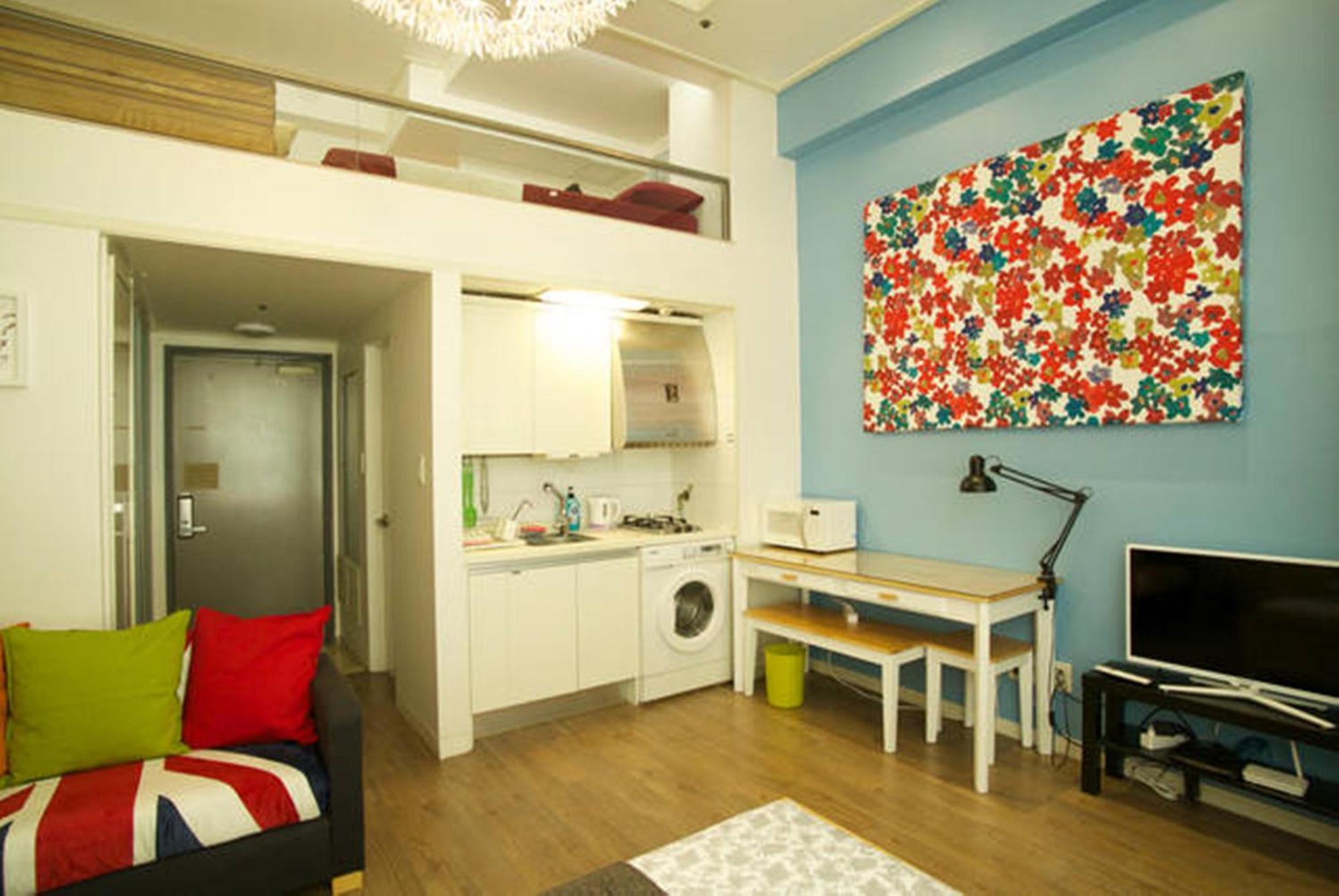 Town House Apartment