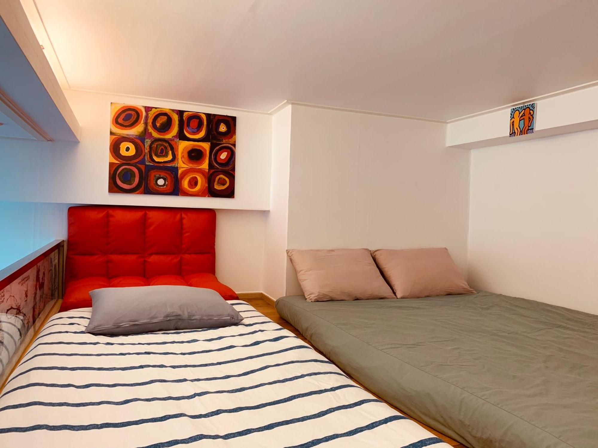 Travel House