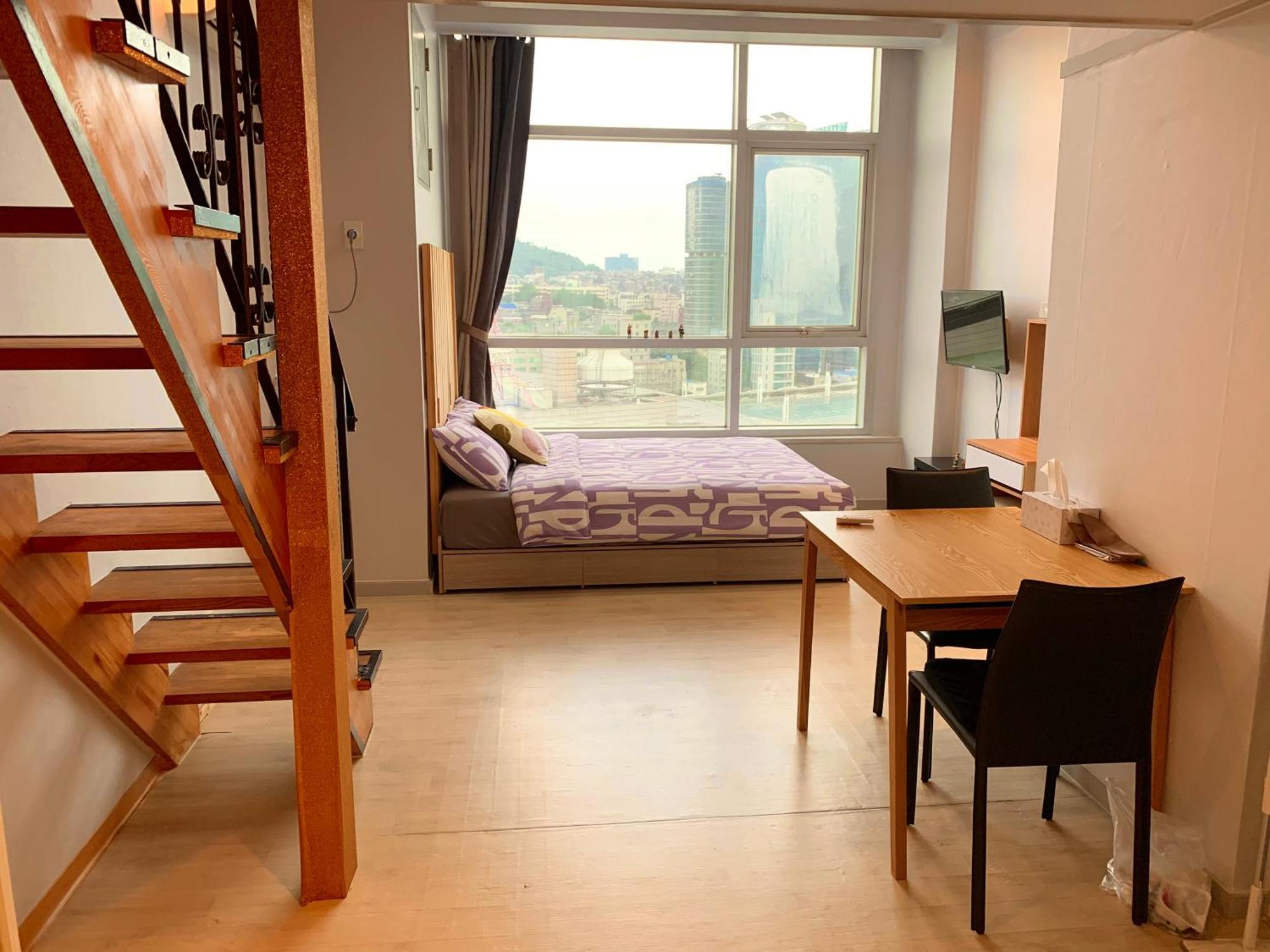 Travel House