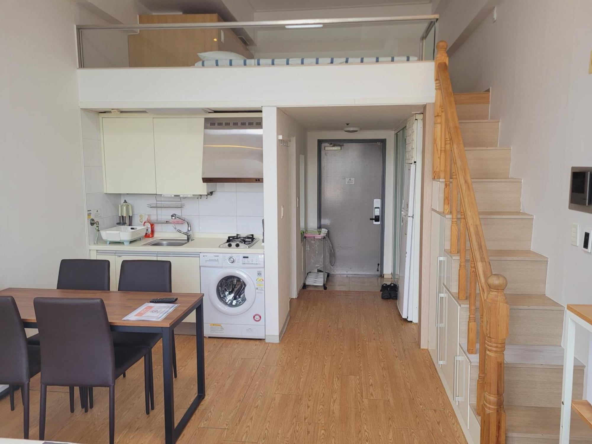 Apartment Travel House *