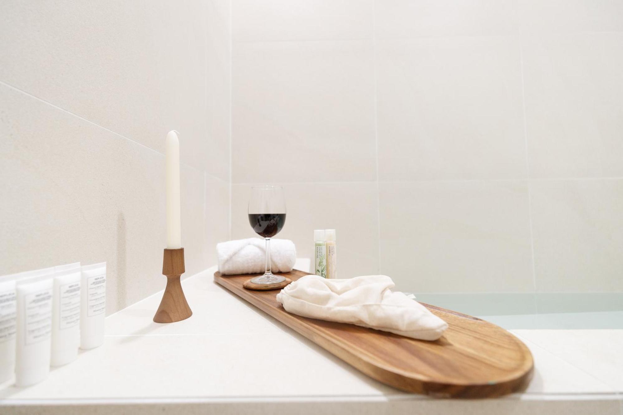 White Linen House *