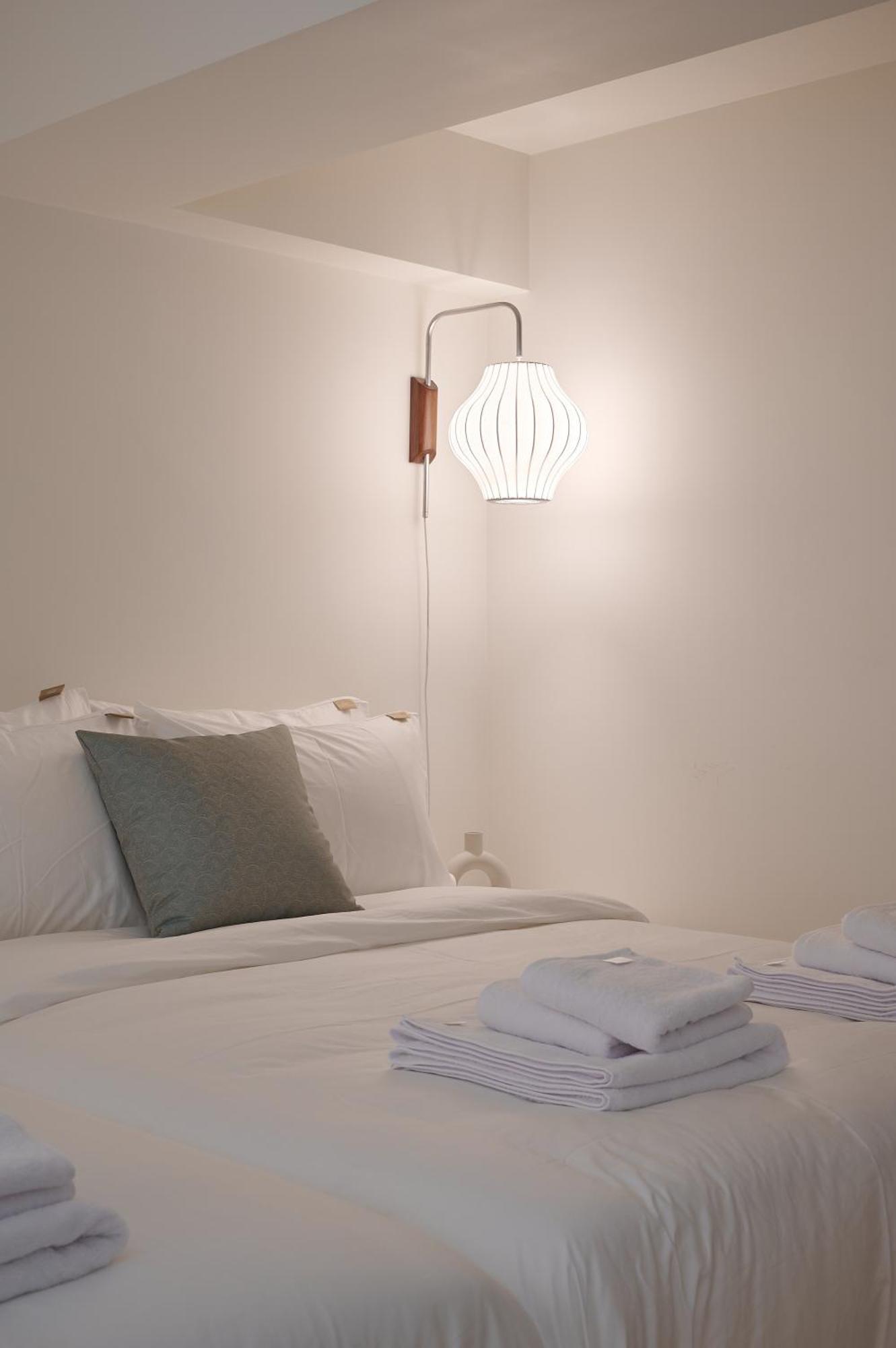 Apartment White Linen House Seoul