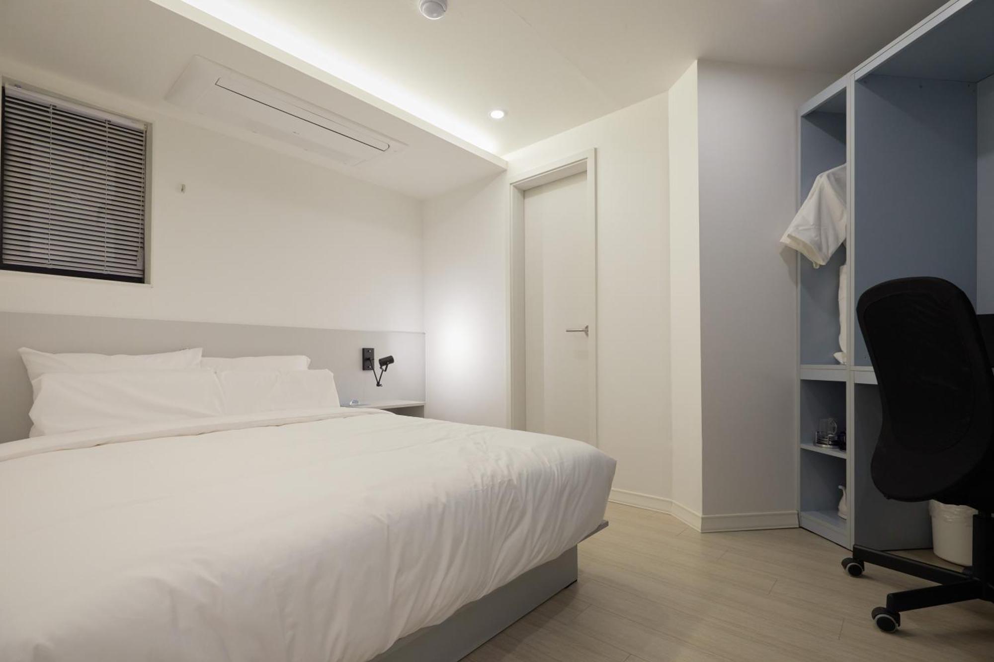 Aank Sinchon Hotel Seoul