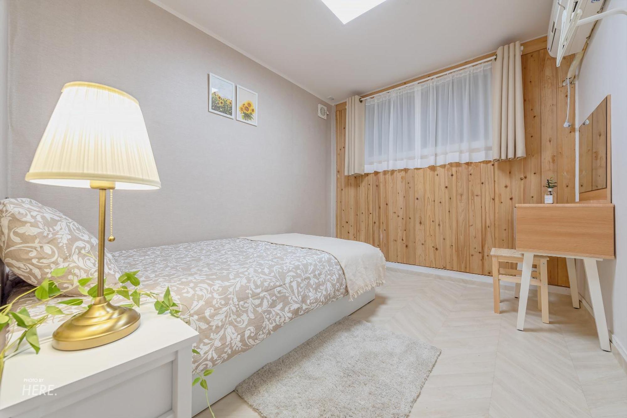 Seeu House Hongdae Seoul