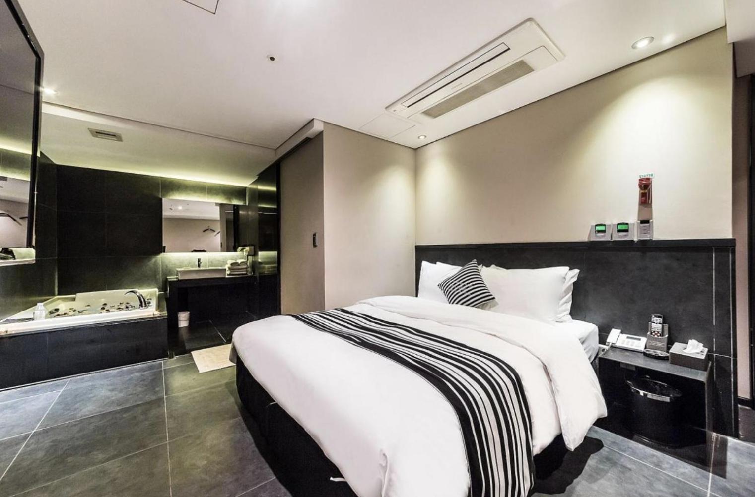 Adlige Motel Seoul