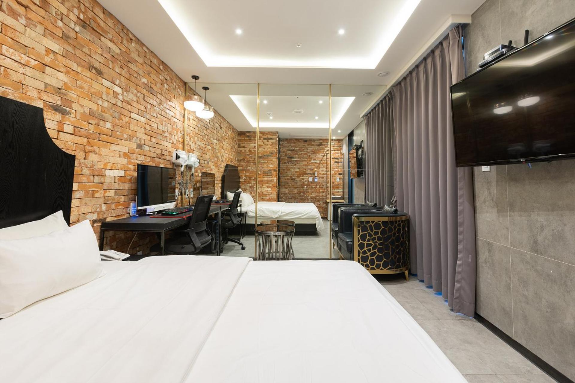 Hotel Desarts 2*