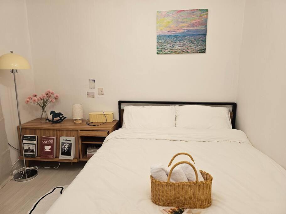Rang Apartment *