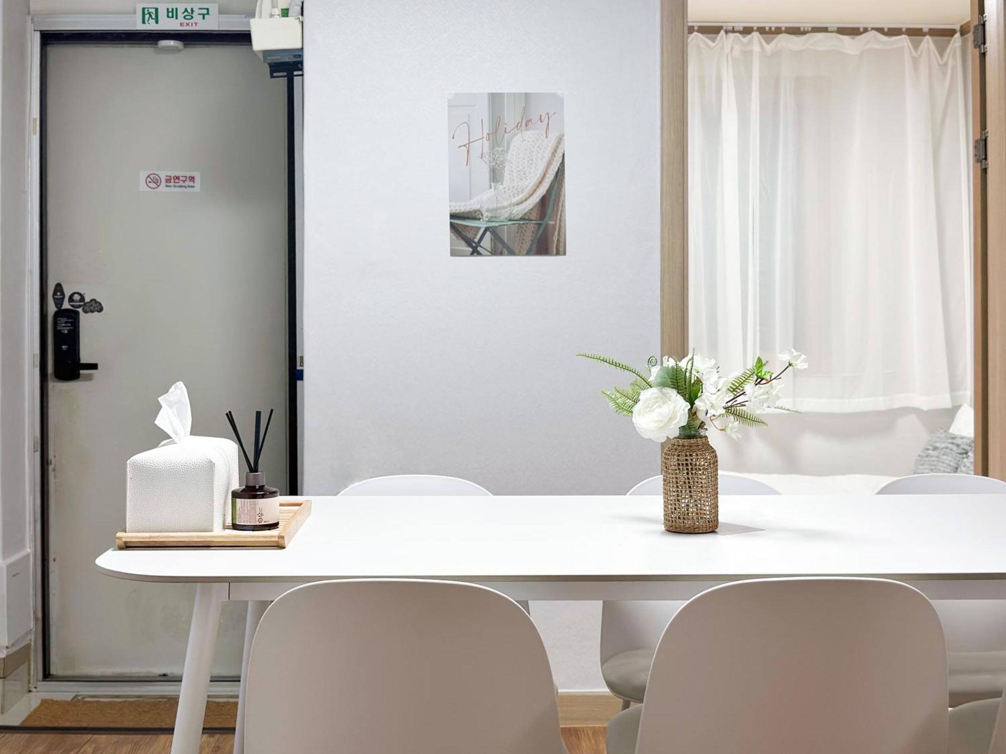 Su's House In Mapo Apartment *