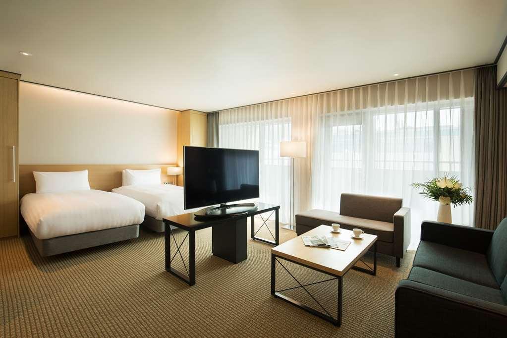 Orakai Cheonggyesan Hotel, Bw Premier Collection Hotel Seoul