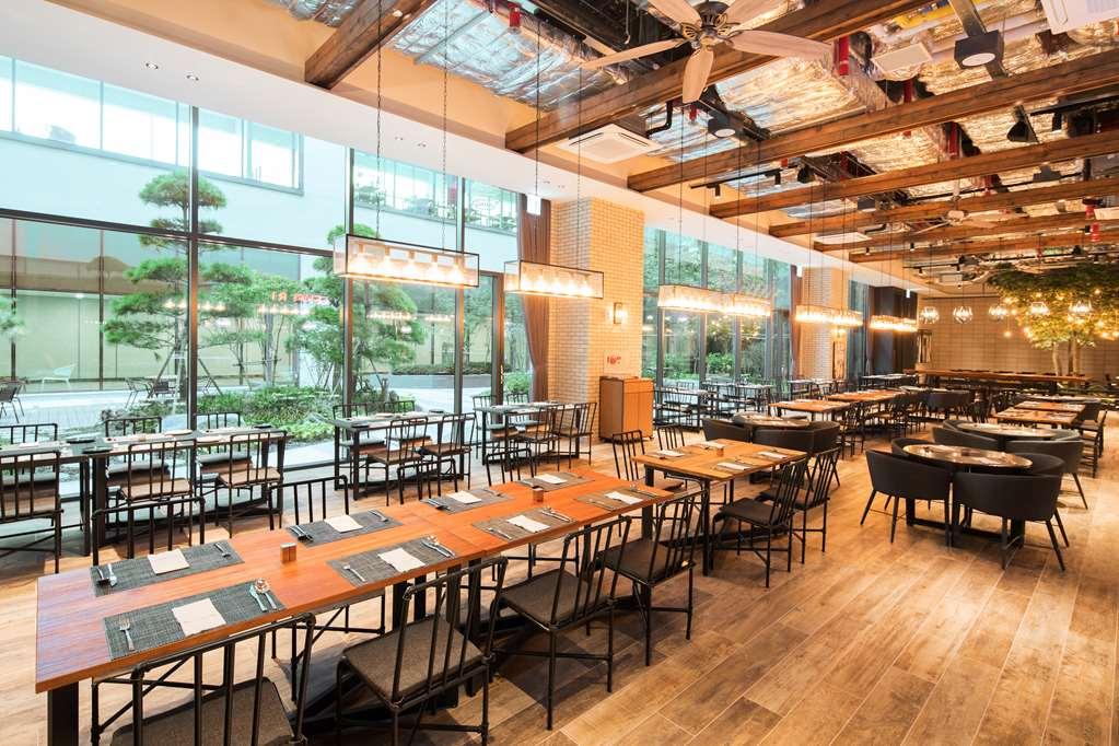 Orakai Cheonggyesan Hotel, Bw Premier Collection Hotel