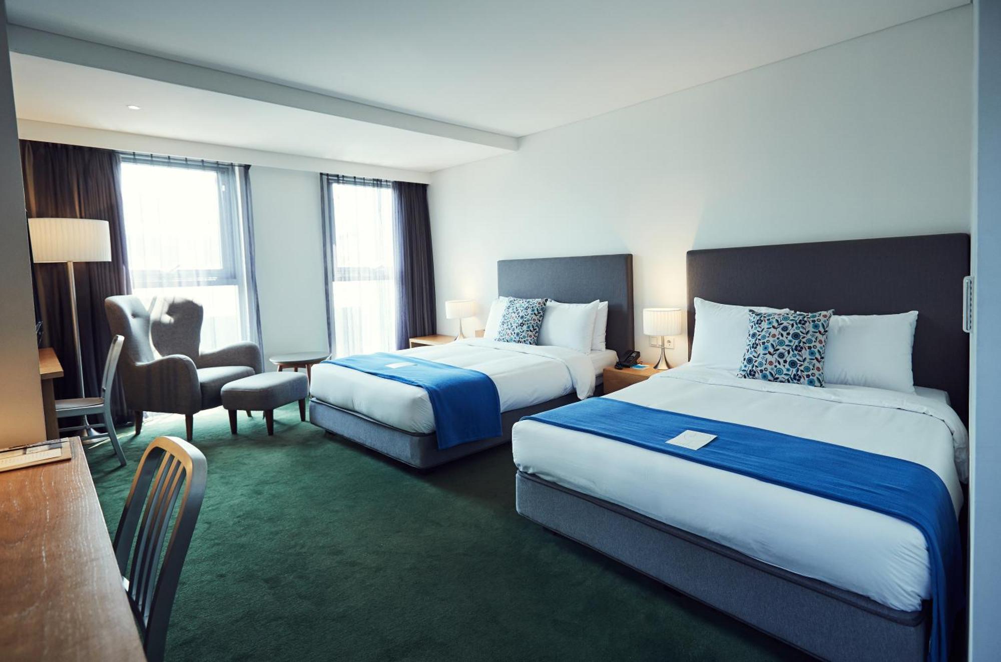 La Casa Hotel