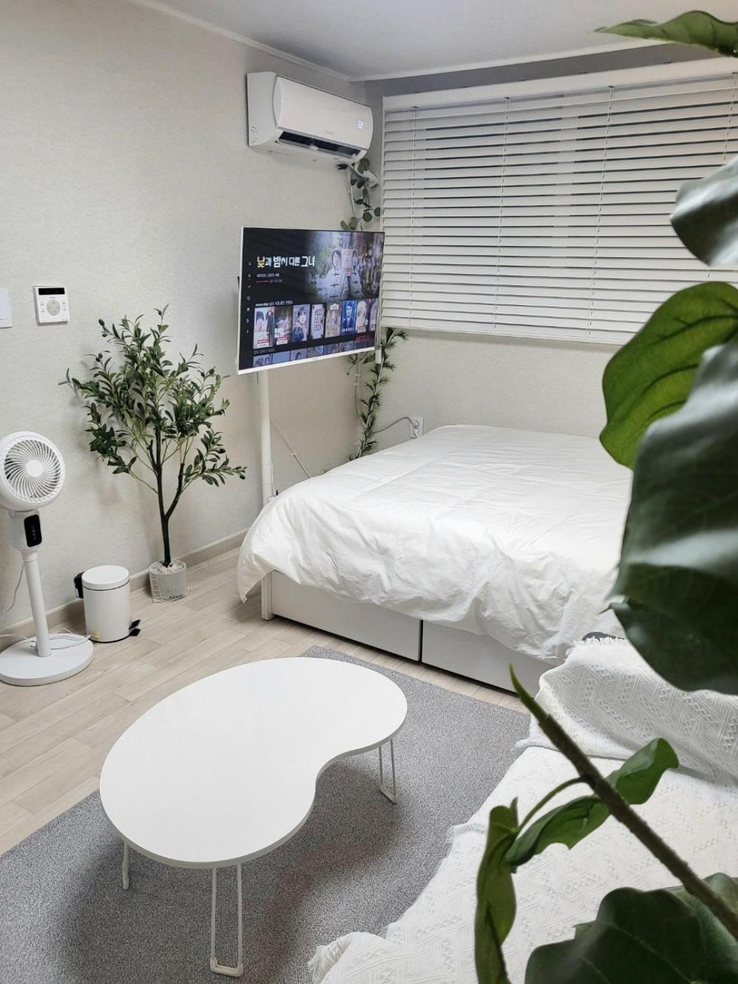 Apartamento Moon House In #quiet #airport Transport Nearby#1 Min To Line2 Nakseongdae Subway