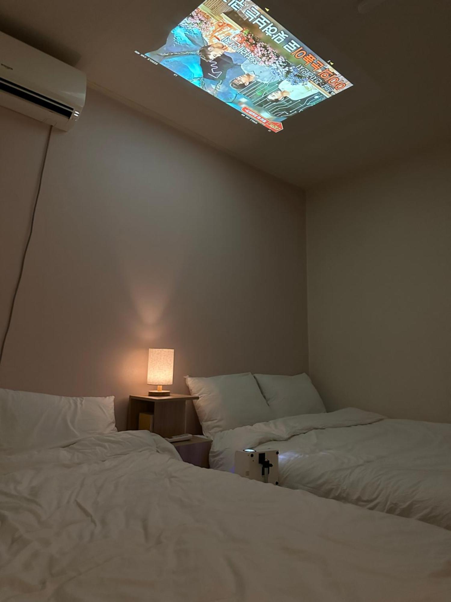 Cozy Dining Cinema
