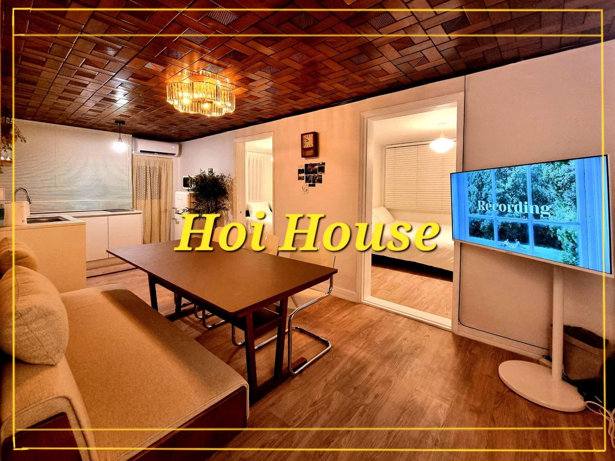 Hoi House