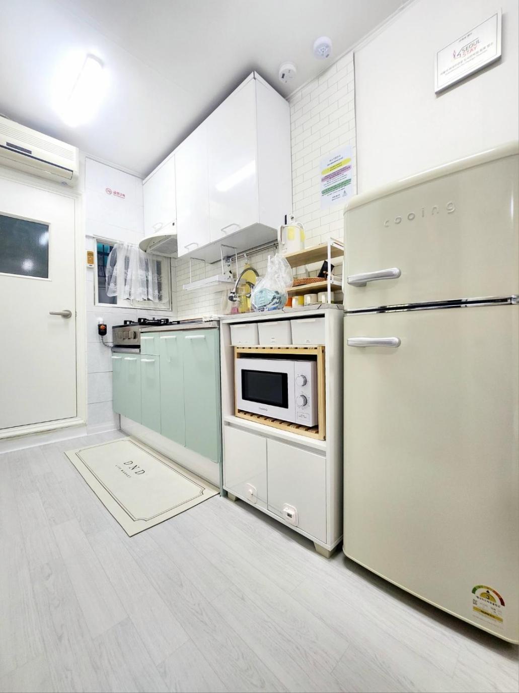 Yeonny House *
