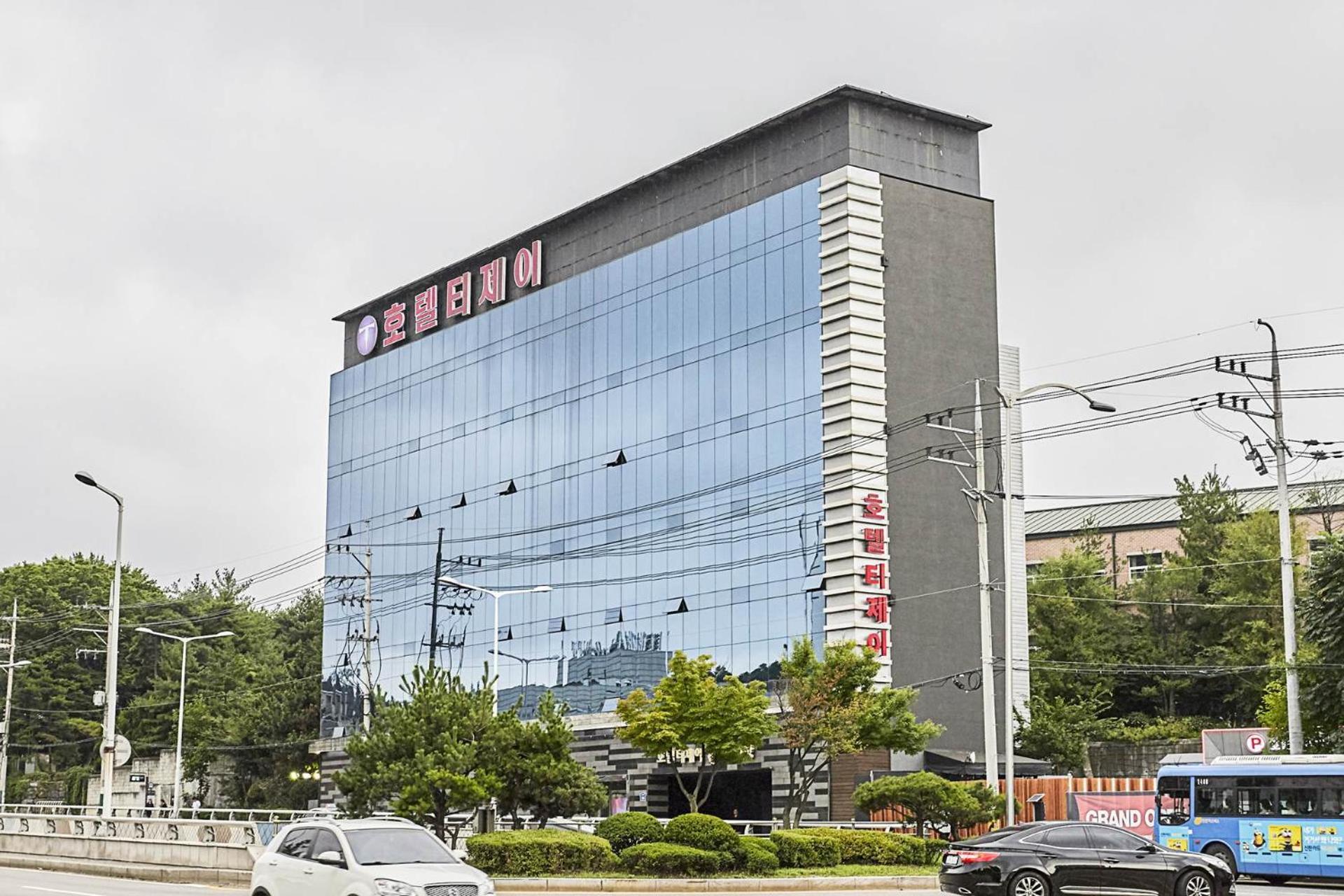 Hotel Tj 3*