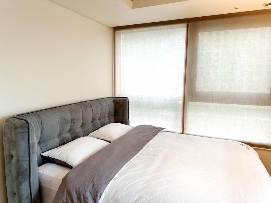 Spacious & Modern Family Retreat * Seoul