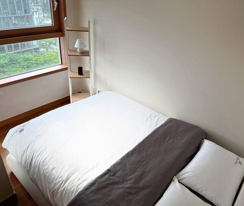 Apartment Spacious & Modern Family Retreat *