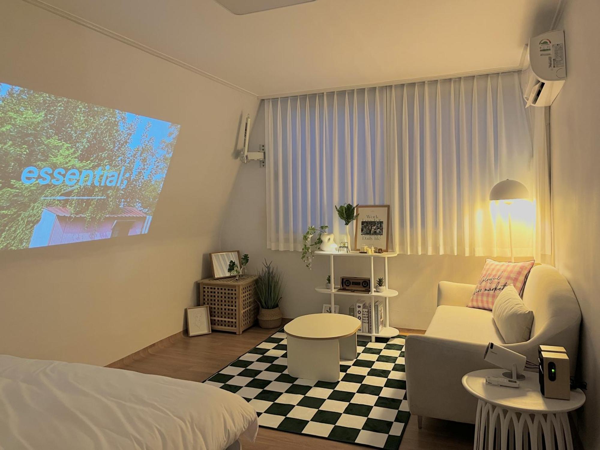 Moment Apartment *