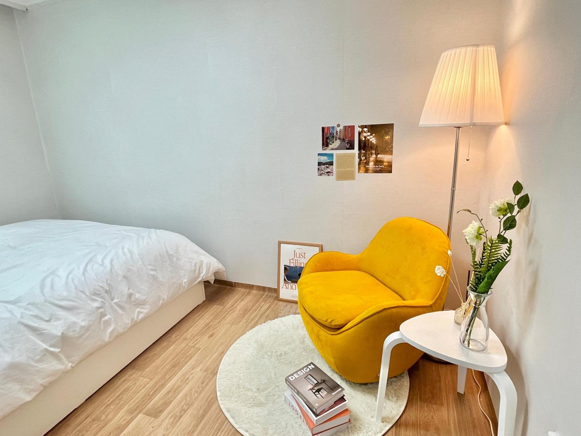 Moment Apartment