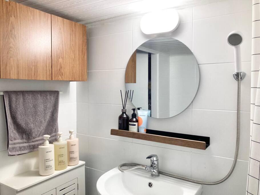 Isu Apartment Seoul
