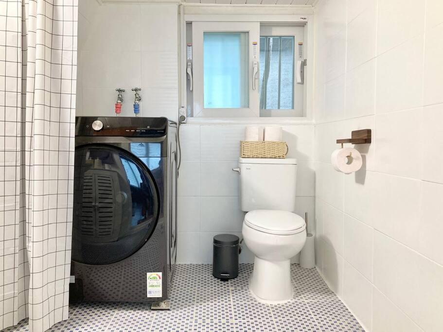 Isu Apartment *
