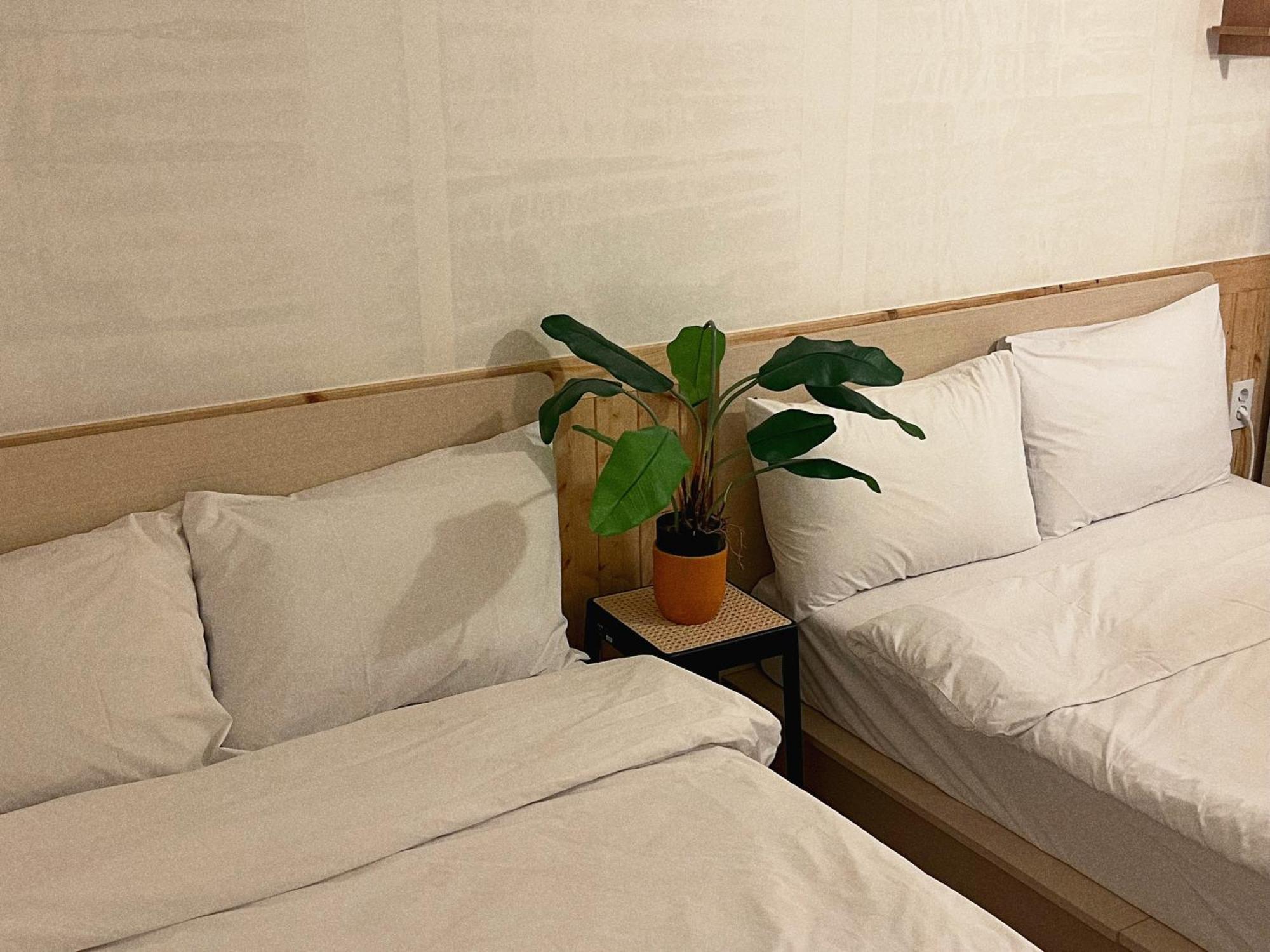 Guest house Jnineguesthouse *