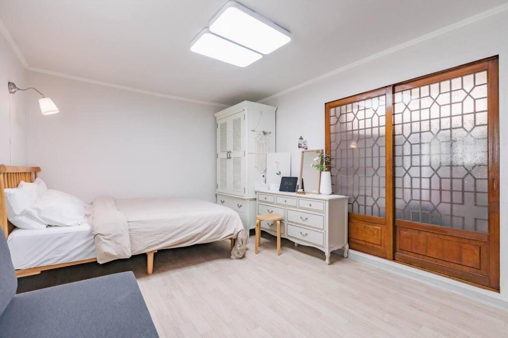 Namsan Tower View - Duplex, 3rooms 2toilets Seoul