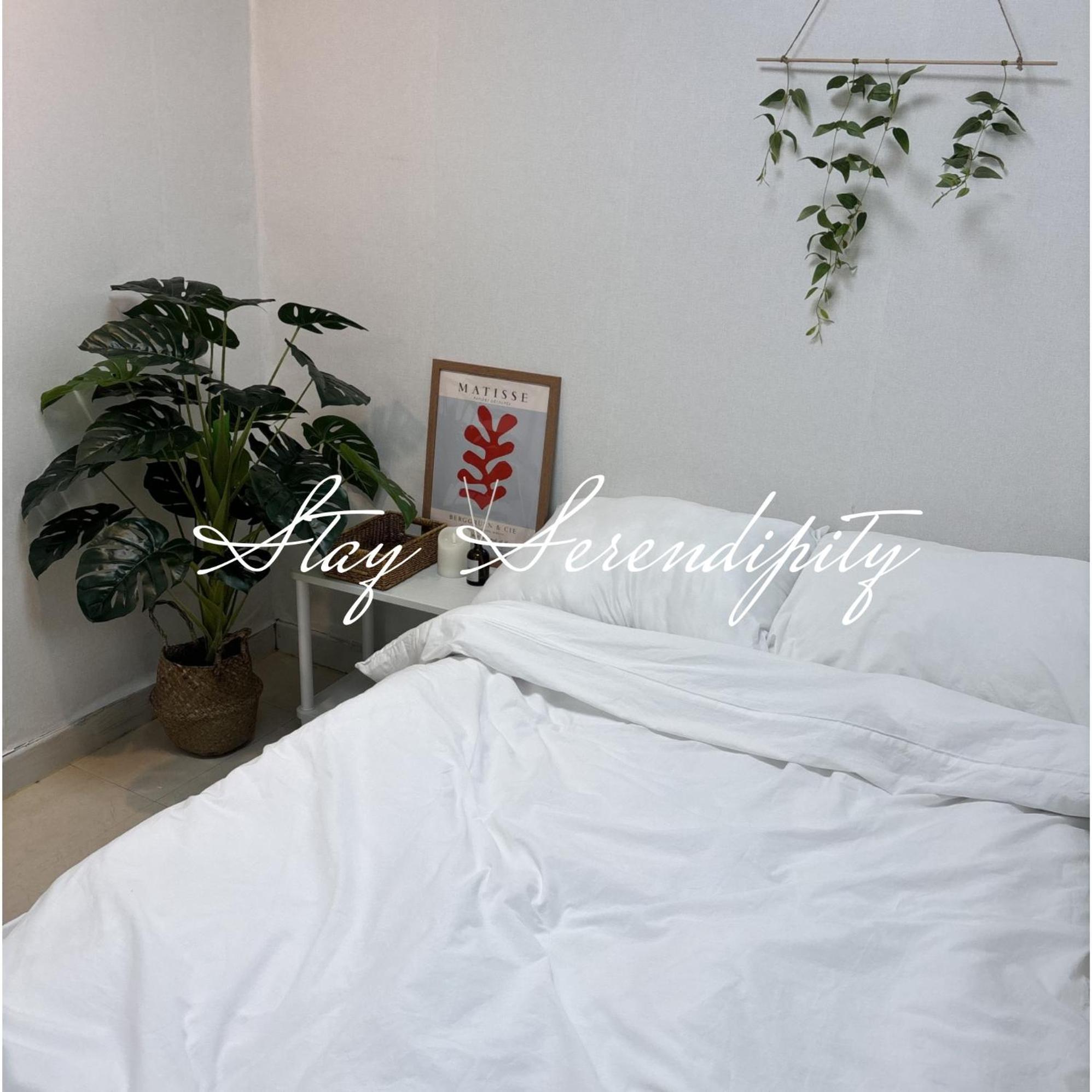 Serendipity,gimpo Intl's Airport,songjeong Station Apartment