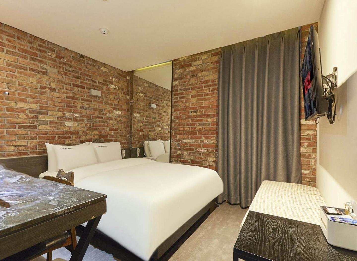 Hertz 3* Seoul
