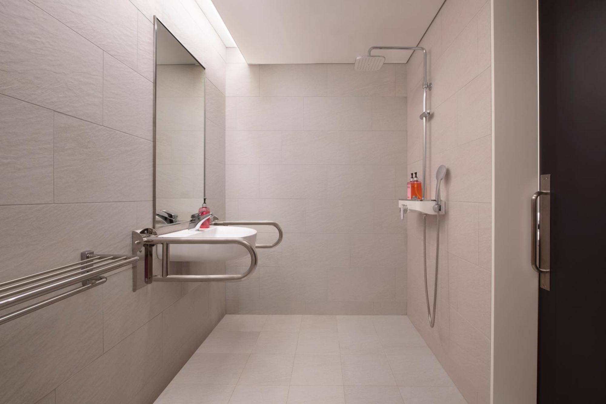 Moxy Insadong By Marriott 3* Seoul