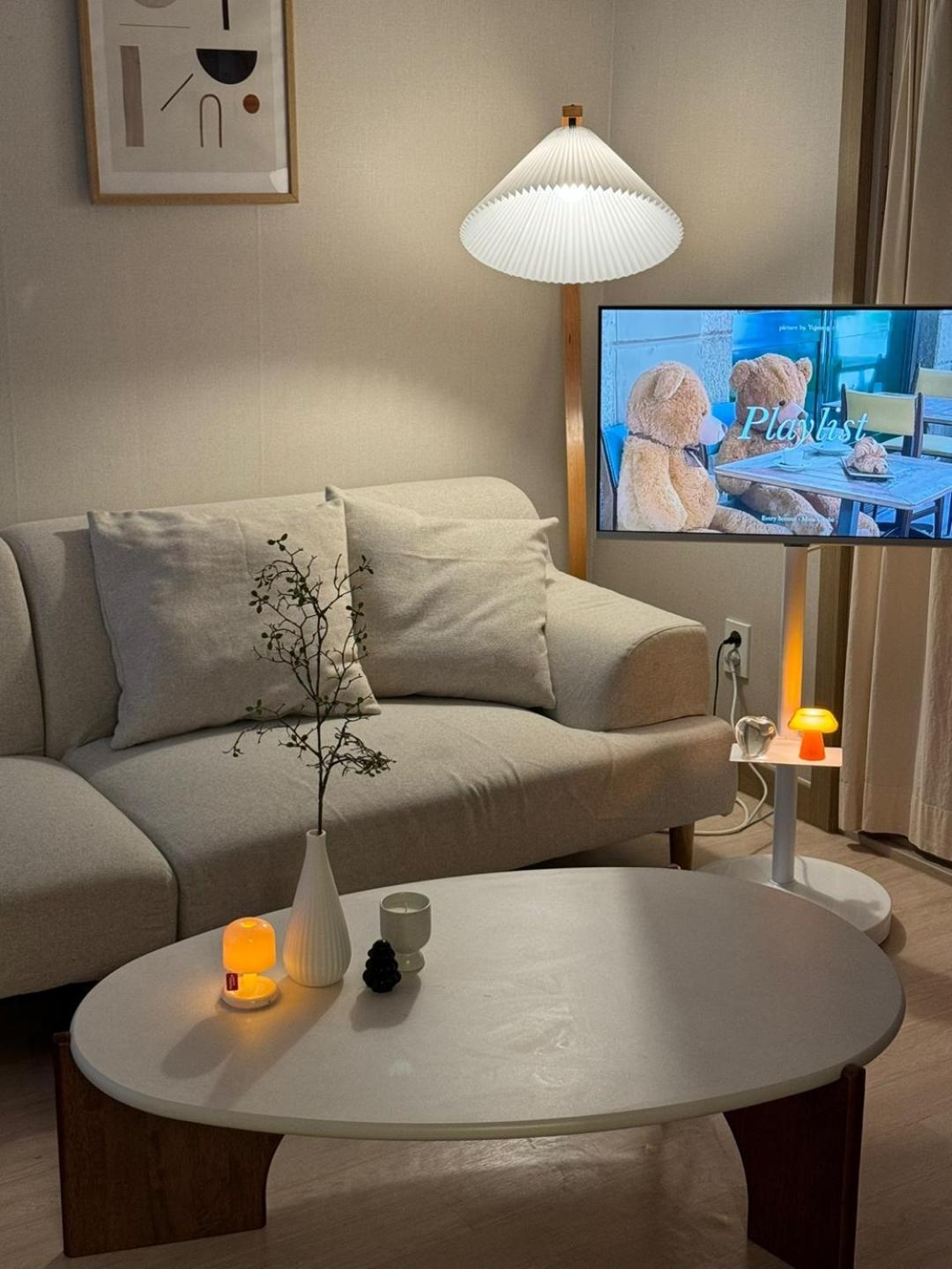 Koon House Apartment